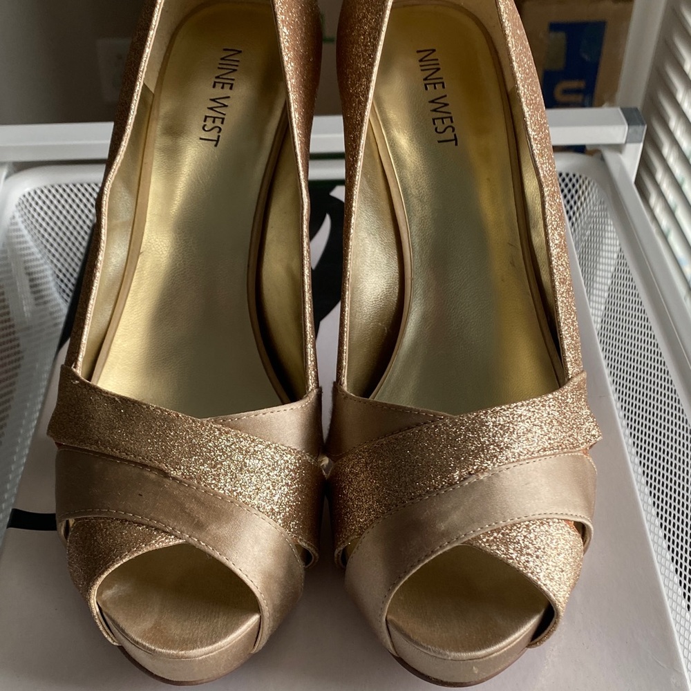Nine West Women's Glittering Gold Peep Toe Heels
